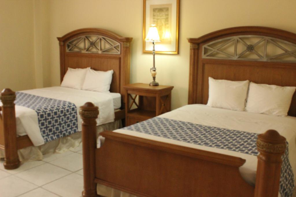 Hotel Carnaval La Ceiba Kamer foto
