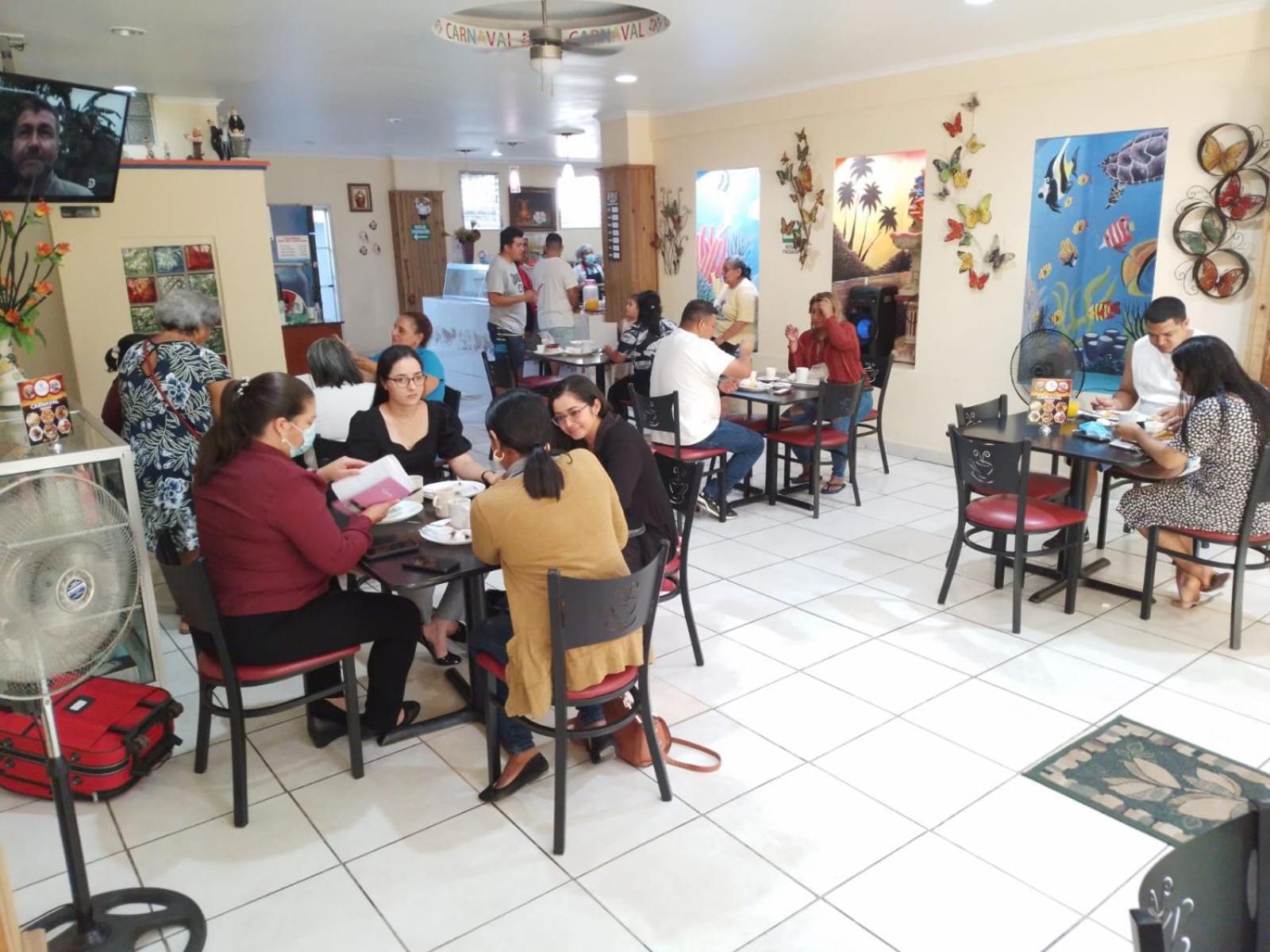Hotel Carnaval La Ceiba Buitenkant foto